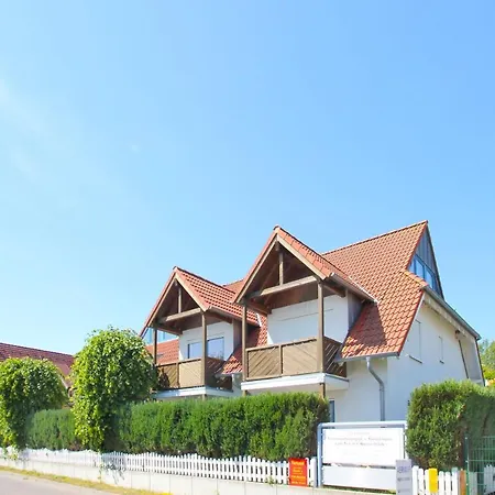 Villa Seeschwalbe Ferienwohnung 10 *