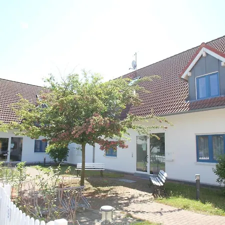 Villa Seeschwalbe Ferienwohnung 10 Appartamento *