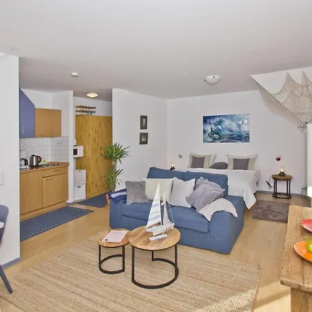 Villa Seeschwalbe Ferienwohnung 10 Бреге